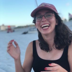 Meet your Posher, Alivia